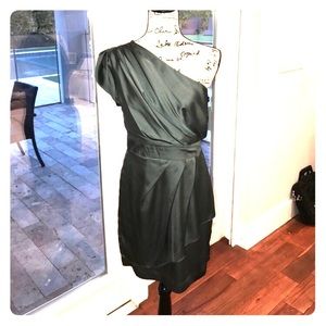 Gorgeous Green Satin One-sleeve Dress